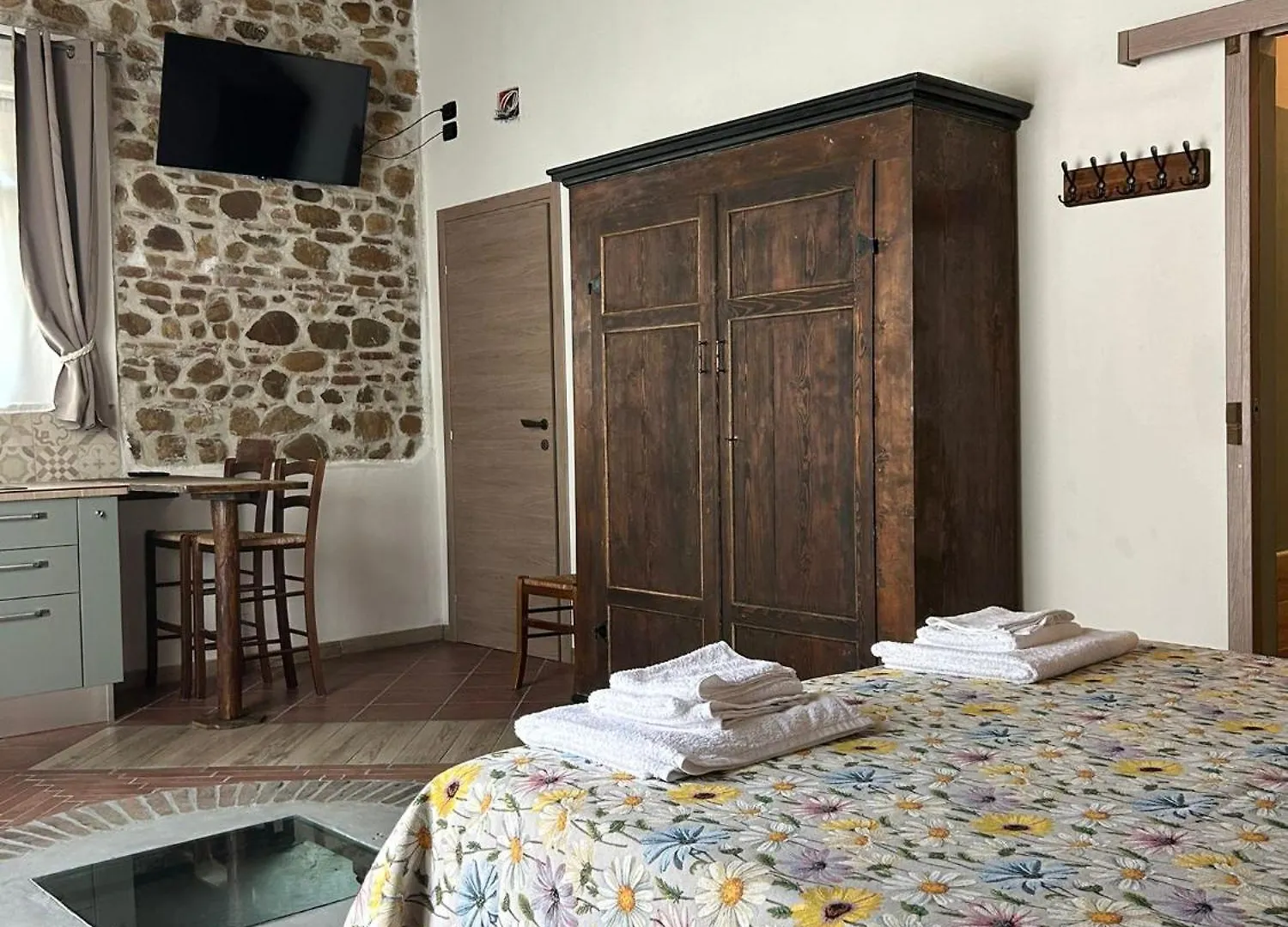 Ca'Silvia Bed & Breakfast San Savino  0*, San Savino (Rimini)